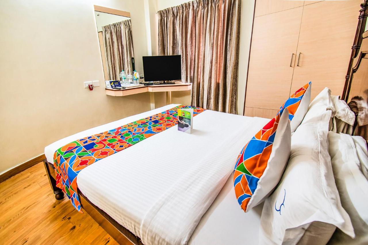 Hotel Crescent Inn Chennai Eksteriør bilde