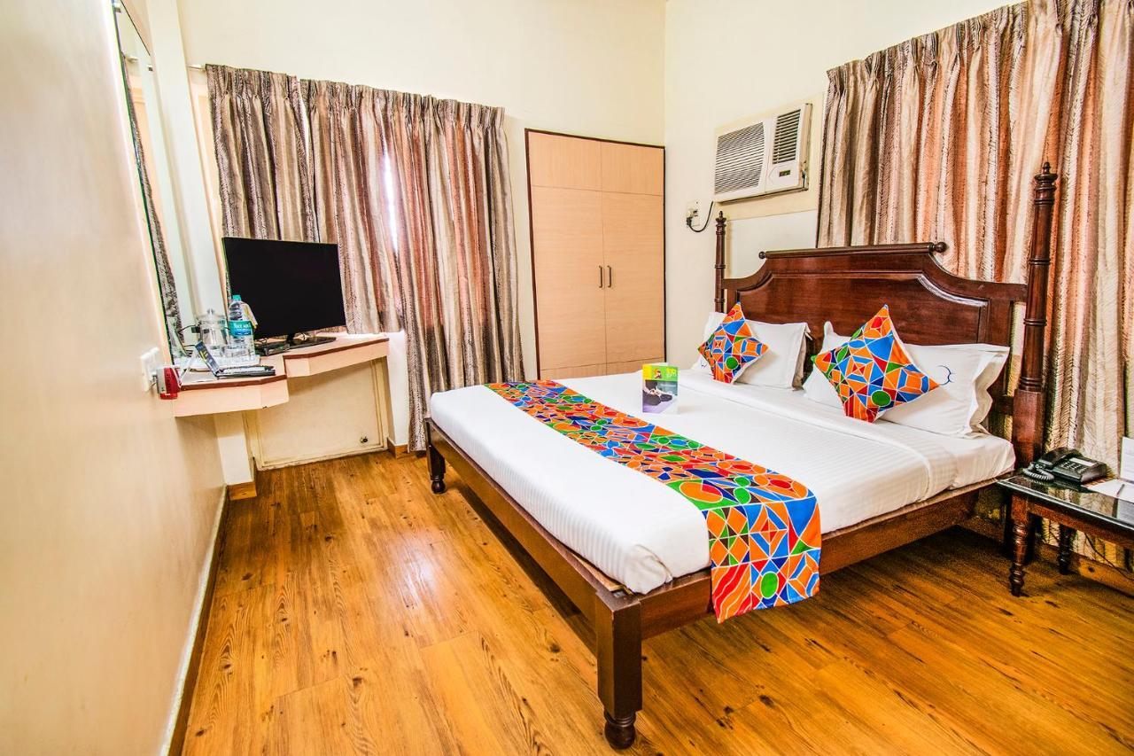 Hotel Crescent Inn Chennai Eksteriør bilde