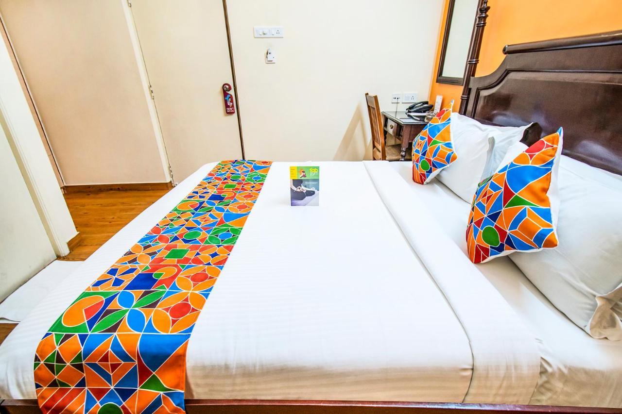 Hotel Crescent Inn Chennai Eksteriør bilde